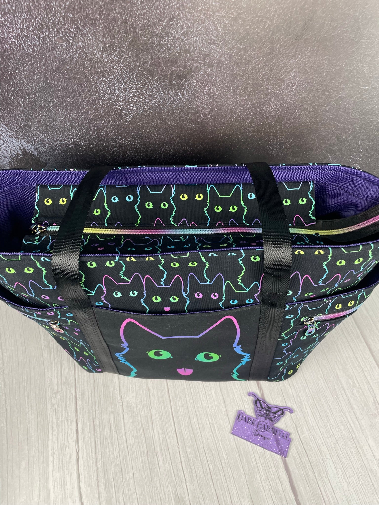 RETAIL Bloop Kitty Regular