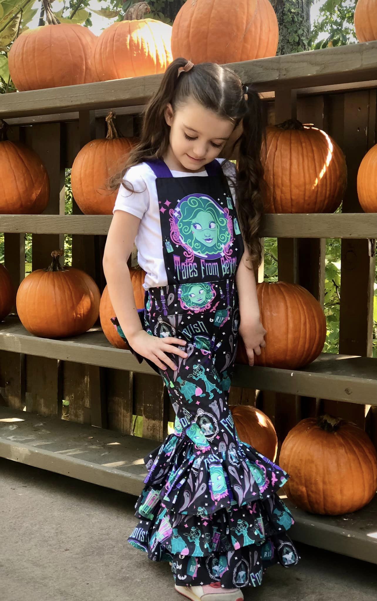RETAIL Ghoulish Delight (Black)