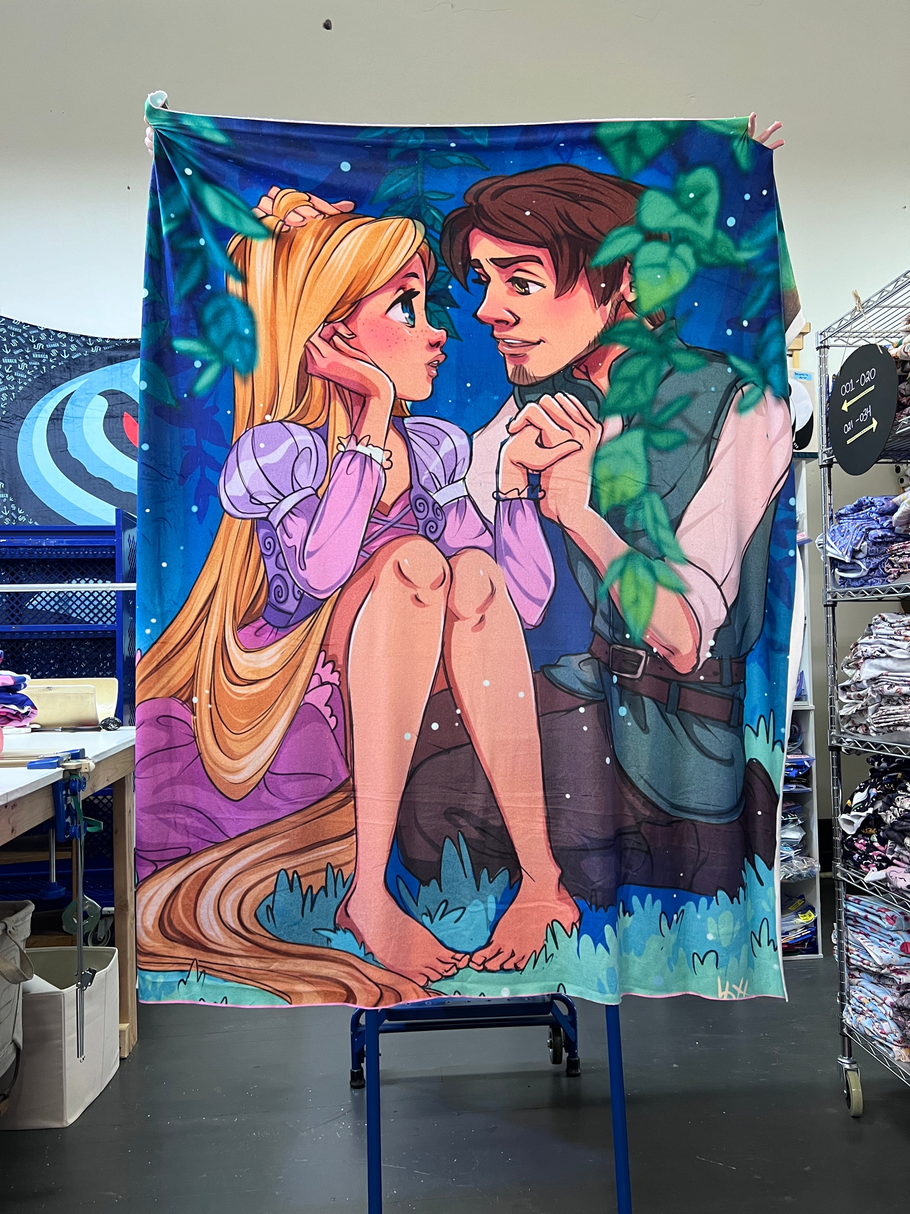 RETAIL BLANKET TOPPER I See the Light