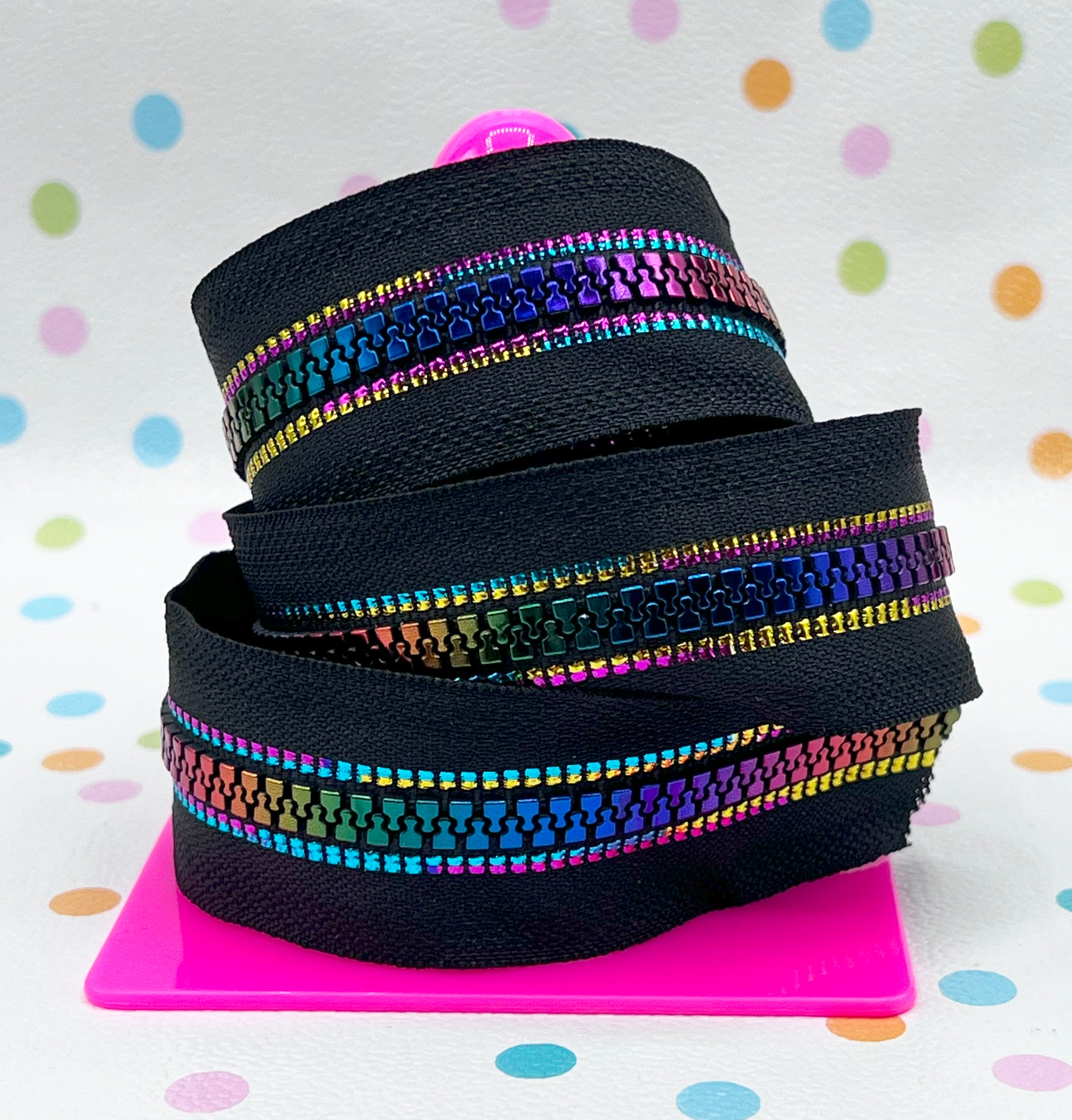 RETAIL ZIPPER TAPE Black Rainbow