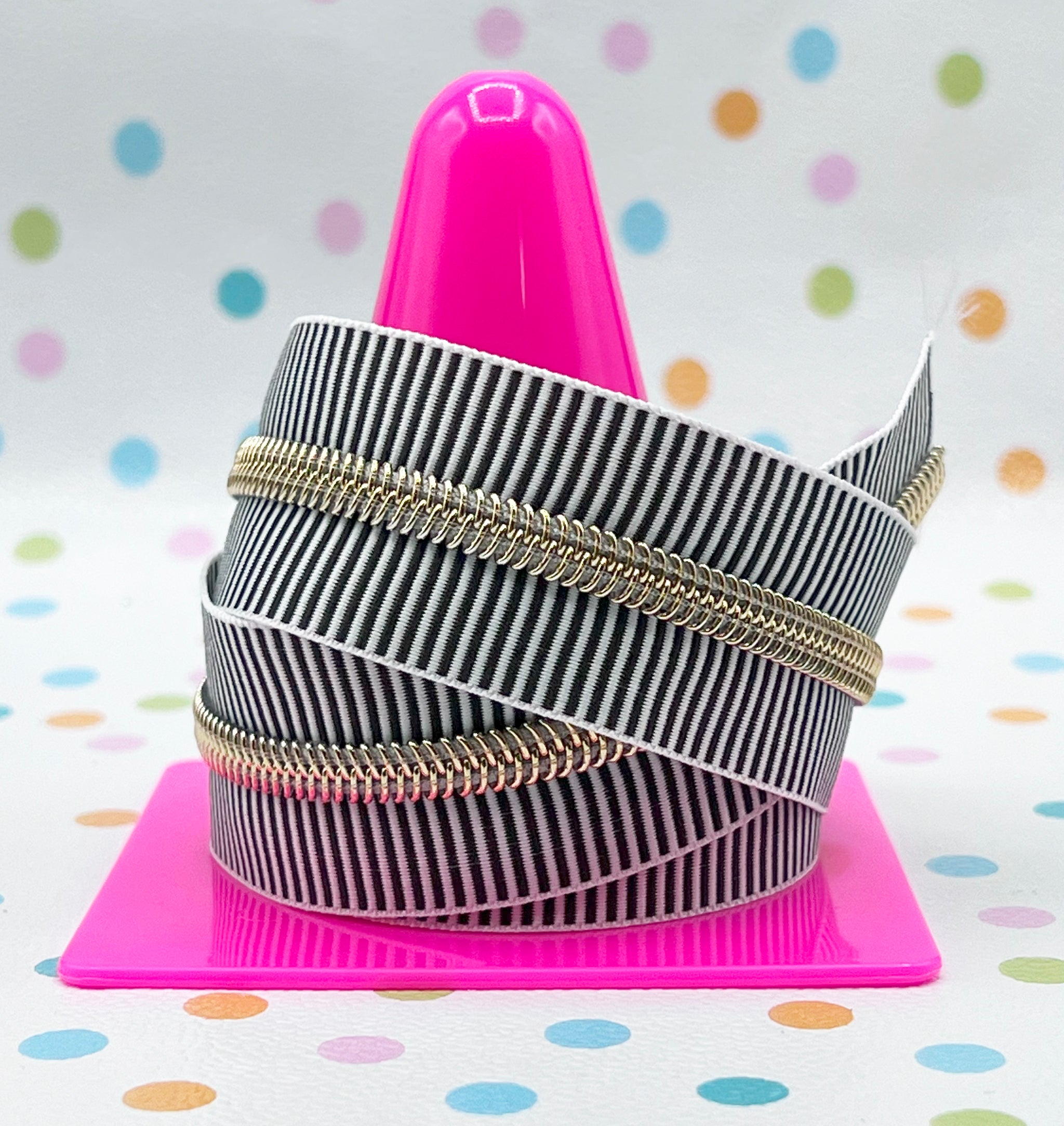 RETAIL ZIPPER TAPE Stripe w/Gold