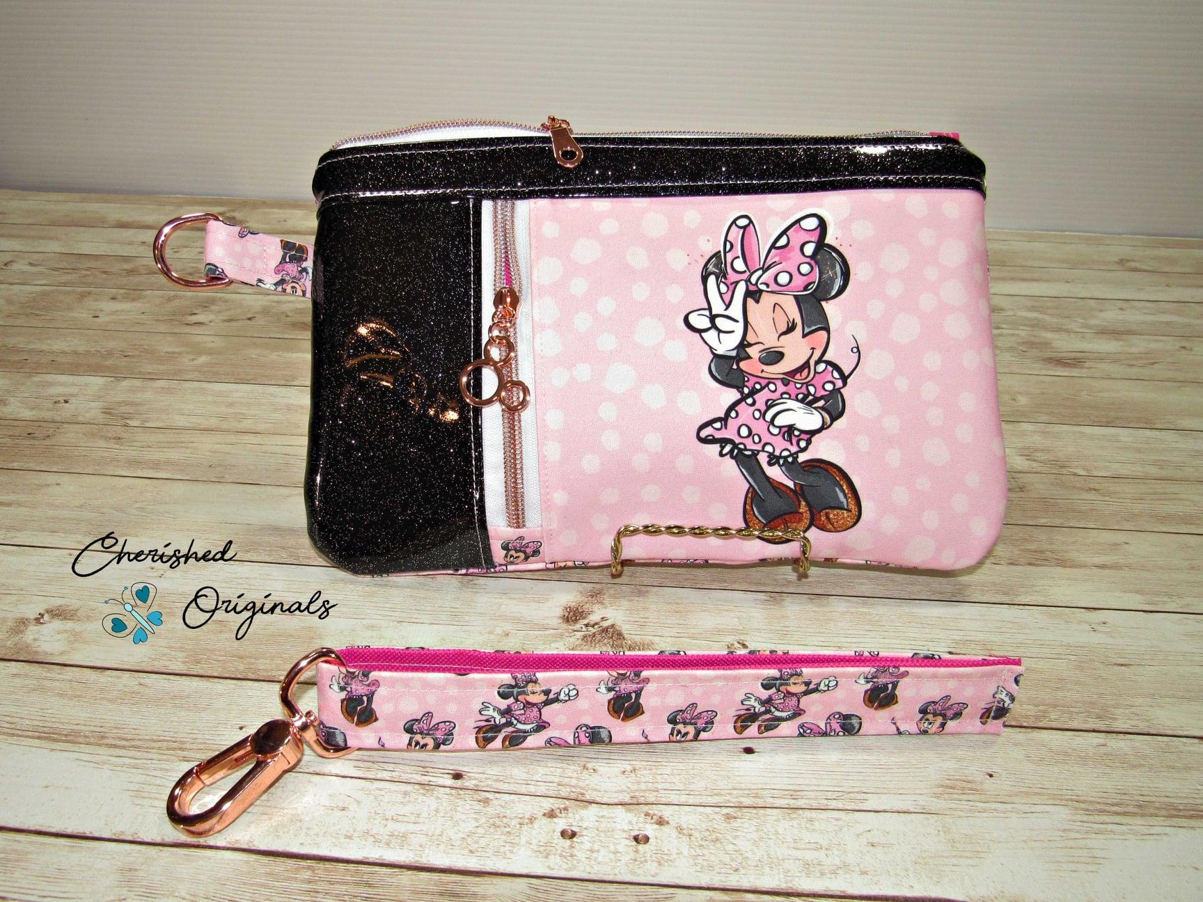 RETAIL PANEL Miss Mouse Pose