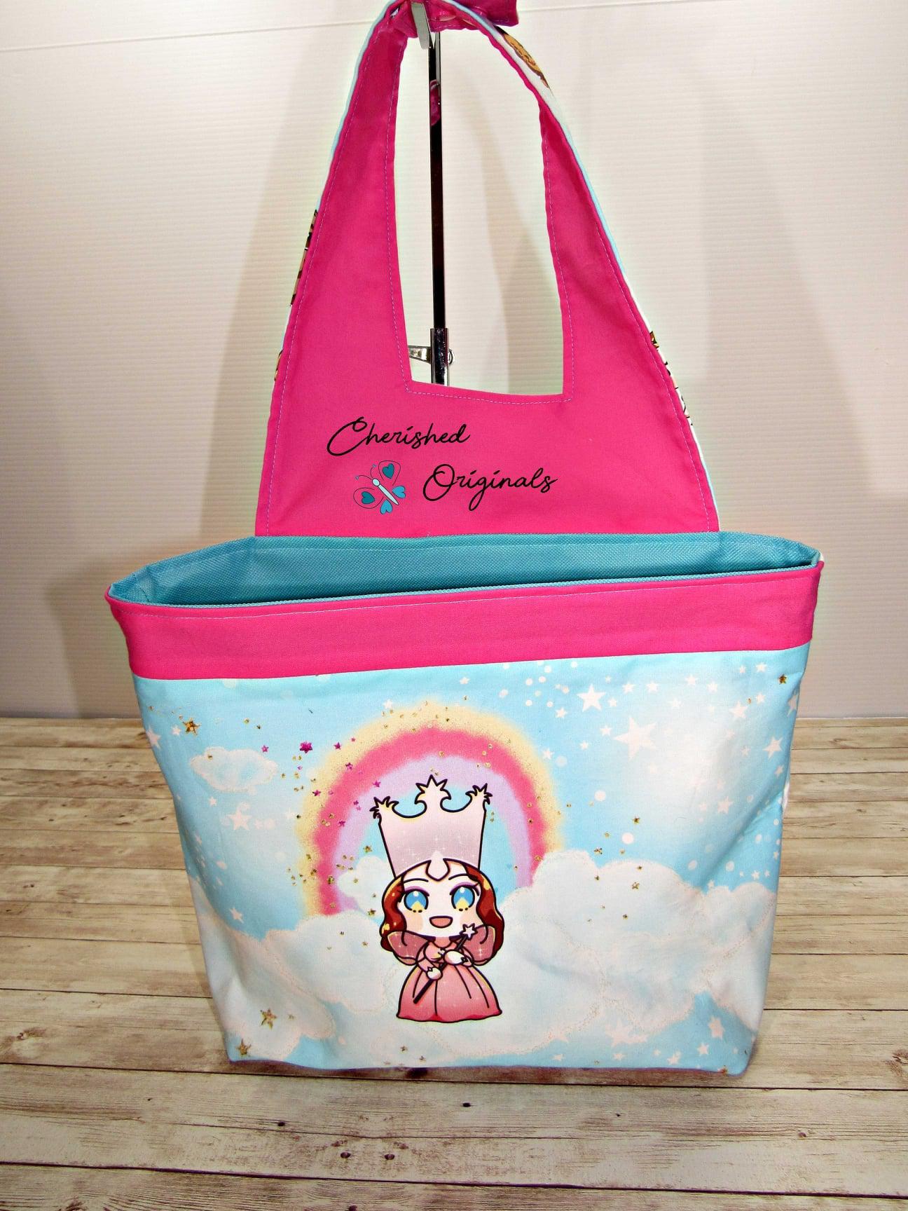 RETAIL PANEL Glinda