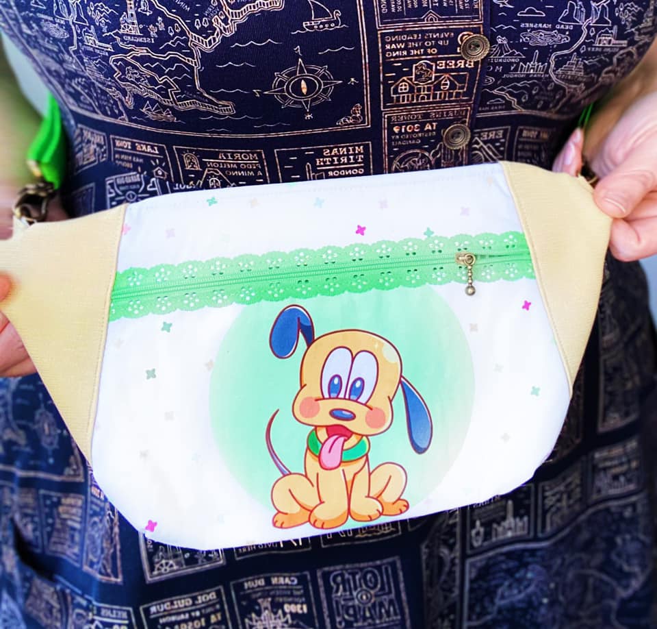 RETAIL PANEL Baby Sidekicks - Pluto