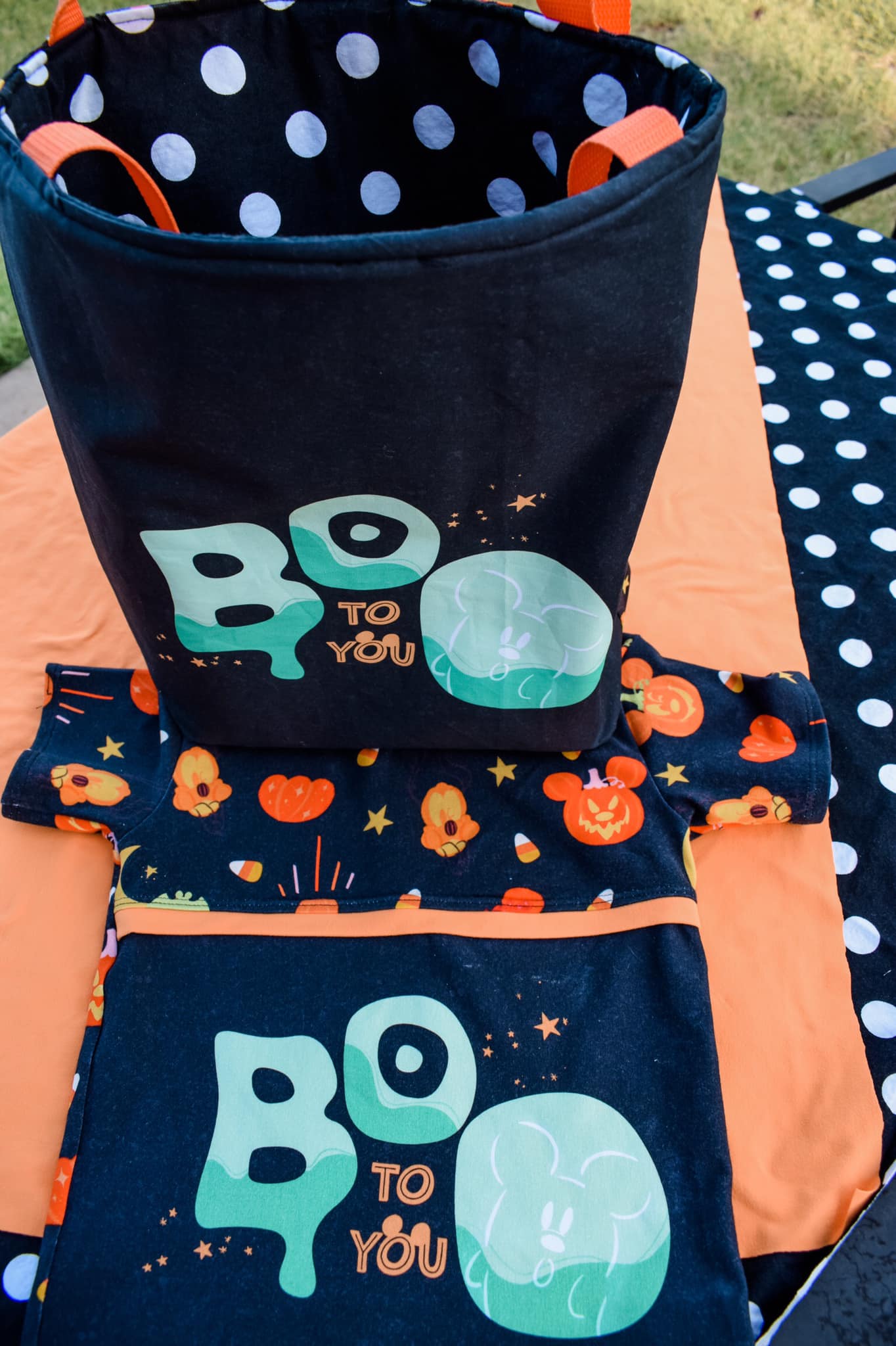 RETAIL PANEL Boo to You