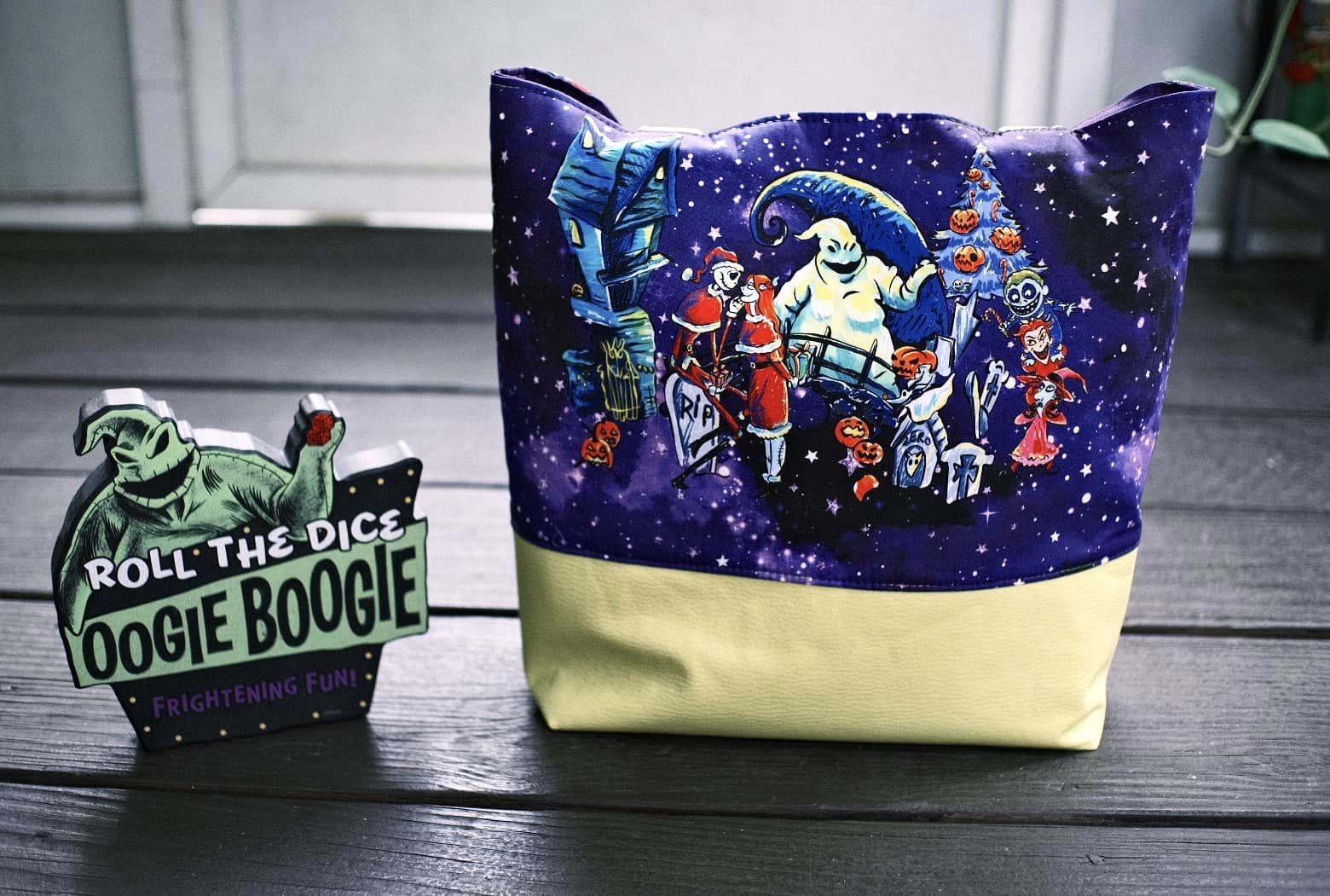 RETAIL PANEL Christmas Town w/o Grinch