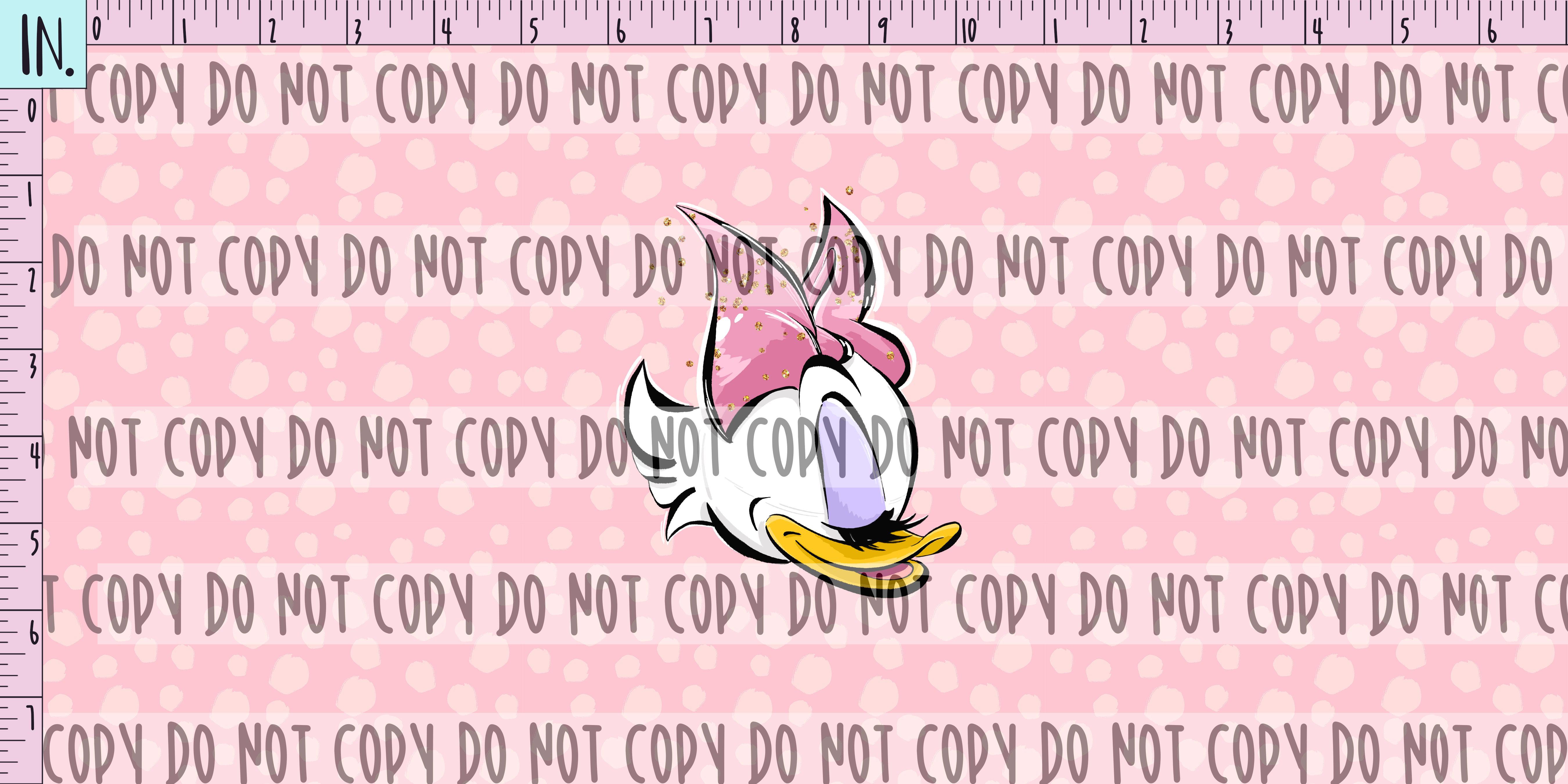 RETAIL PANEL Miss Duck Face