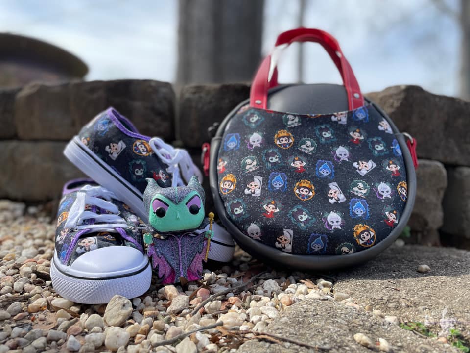 RETAIL Tiny Villains
